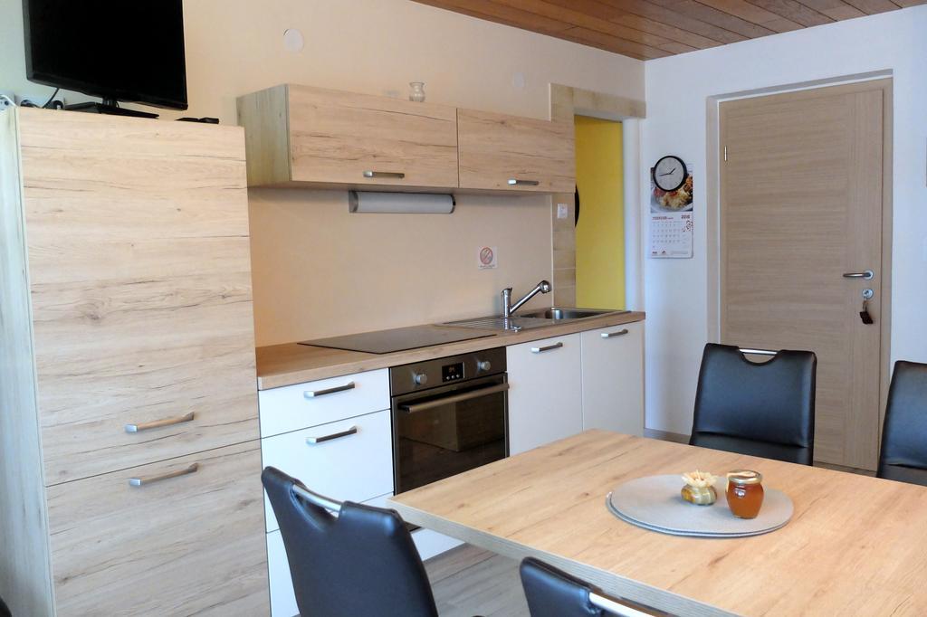 Apartment Milena Nomenj المظهر الخارجي الصورة